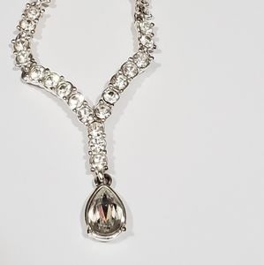 Gorgeous Silver (925) Tear Drop CZ Necklace 17"